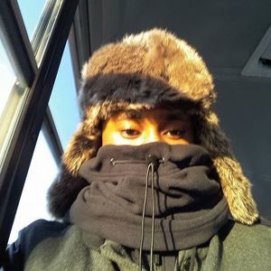 Meet your Posher, Abdul olivier